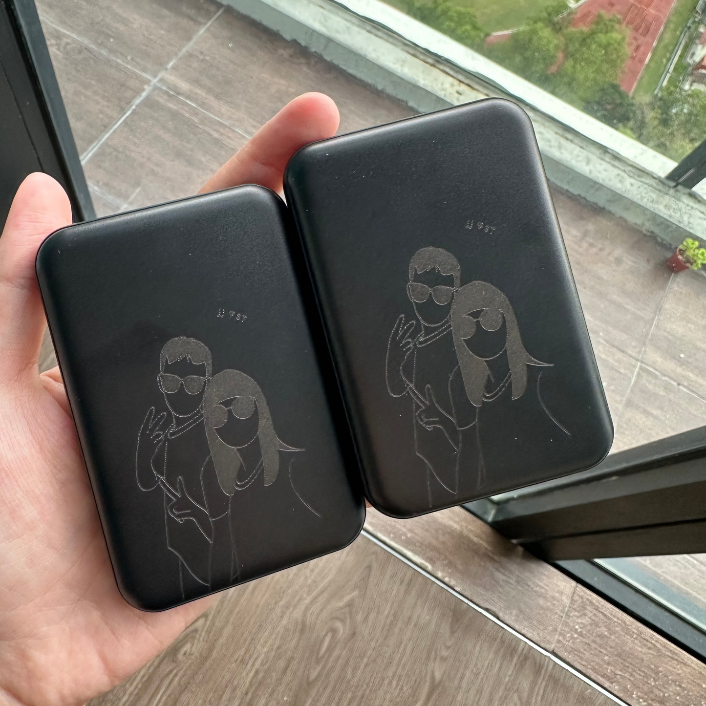 Wireless Powerbank [Customisable]